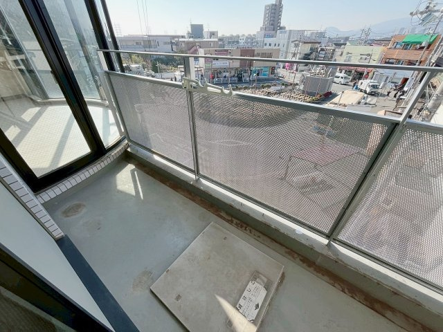 メゾンド中山のバルコニー|バルコニー付きです