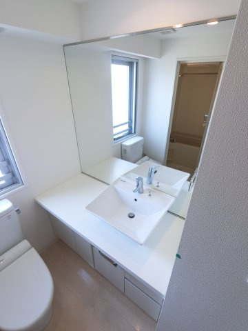 ＫＤＸレジデンス西船橋の独立洗面台