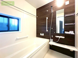 【浴室】 | ショッピングモール近く　食洗機付　LDK19帖　1号棟　浜町 | 同タイプ　ゆったり入れる快適バスルーム