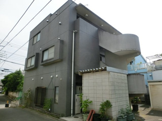 【外観】 | ＲＣ造の重厚な外観。