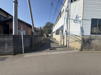 【前面道路含む現地写真】 | 白岡市寺塚の古家付売地