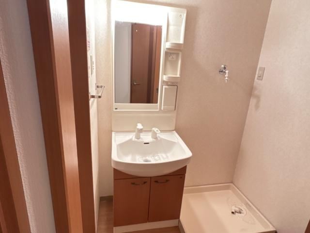 ＴＨ・ルミナスの洗面所|洗髪洗面化粧台