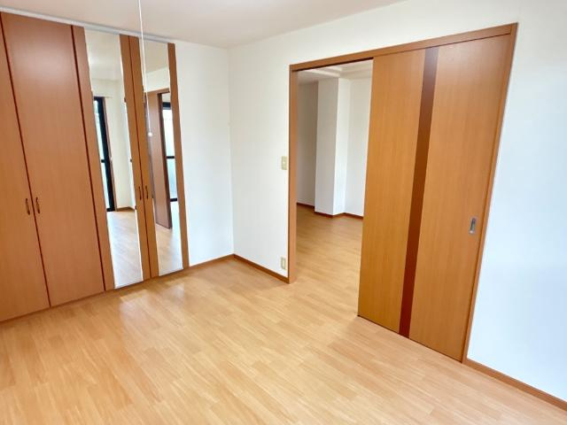 ＴＨ・ルミナスの内装|洋室