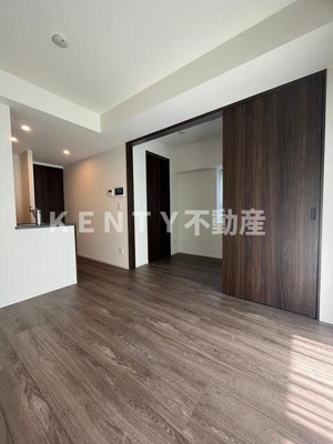 【居間・リビング】 | クレストコート大岡山 | 居間です