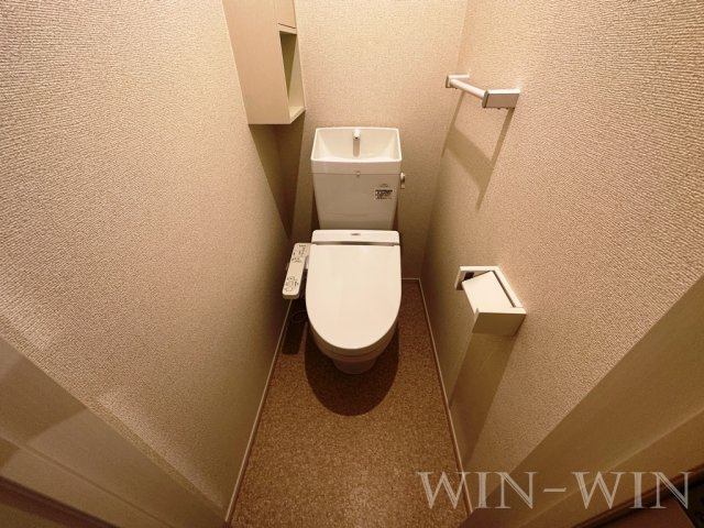 ガーデン クラールのトイレ|イメージ（同建物内別部屋の写真です）