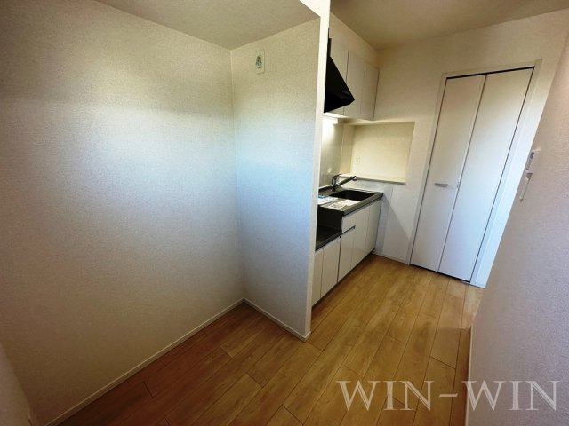 ガーデン クラールのキッチン|イメージ（同建物内別部屋の写真です）