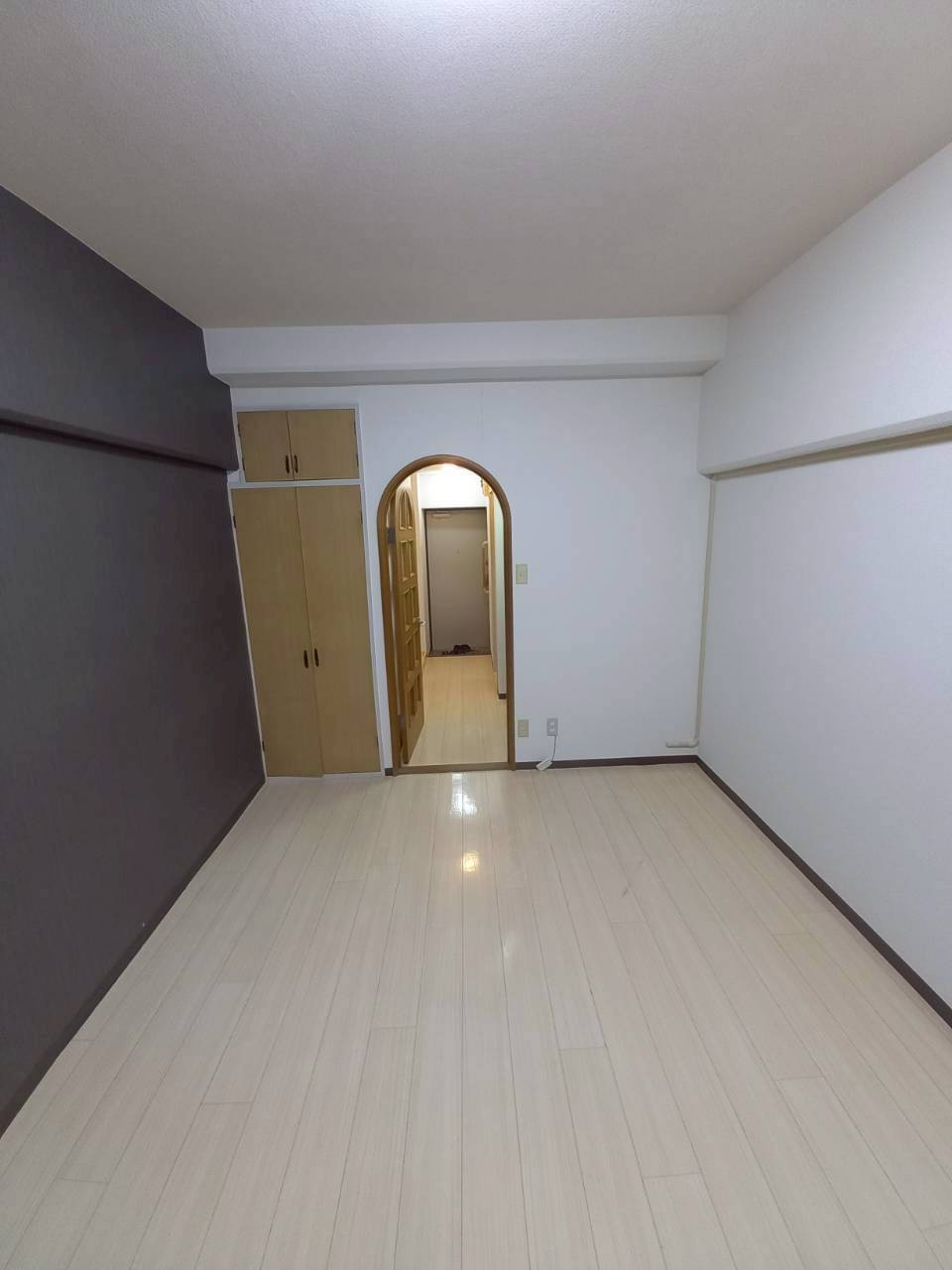 折尾ハイツの居間・リビング