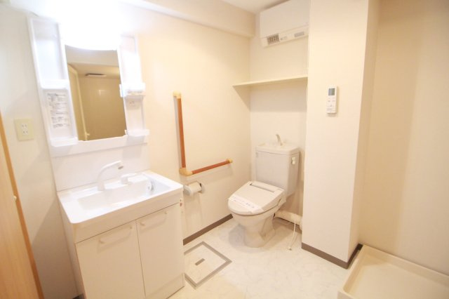 アルカンシエルの洗面所|同間取りの別号室のお写真です。