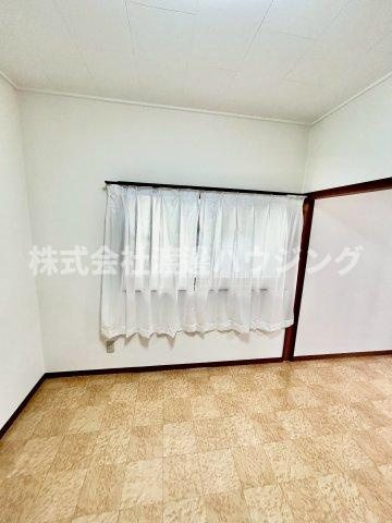 東大阪市六万寺町1丁目一戸建てのその他|窓