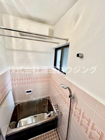東大阪市六万寺町1丁目一戸建てのその他|窓