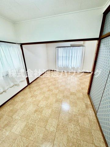 東大阪市六万寺町1丁目一戸建ての寝室