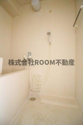 サンライズ若葉の浴室|ゆったり過ごせるお風呂です