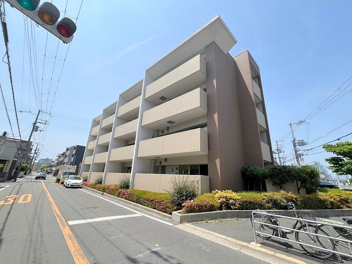 シャトレ秋桜の外観