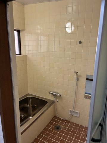 和歌山市井辺・中古戸建・54734の浴室