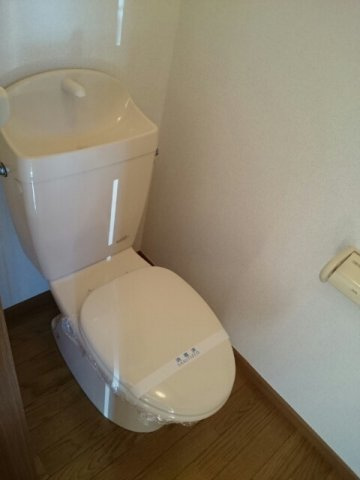 ウィスティリアＢのトイレ