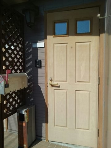 ウィスティリアＢのエントランス