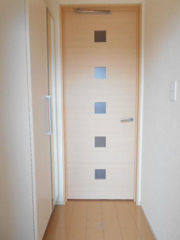 ジェルメ・Ｔの玄関