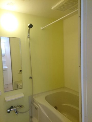 エスペランザの浴室