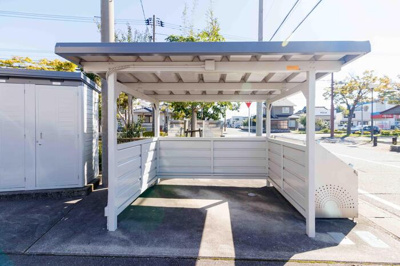  | グランディール・シュシュ