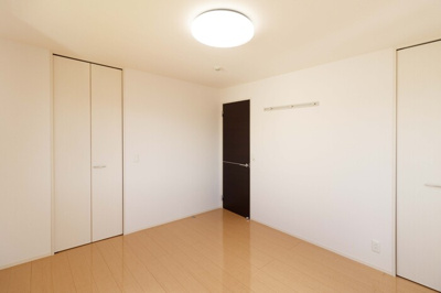 【洋室】 | グランディール・シュシュ