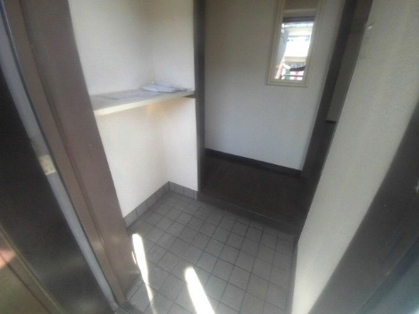 ハニーサイド山手の玄関