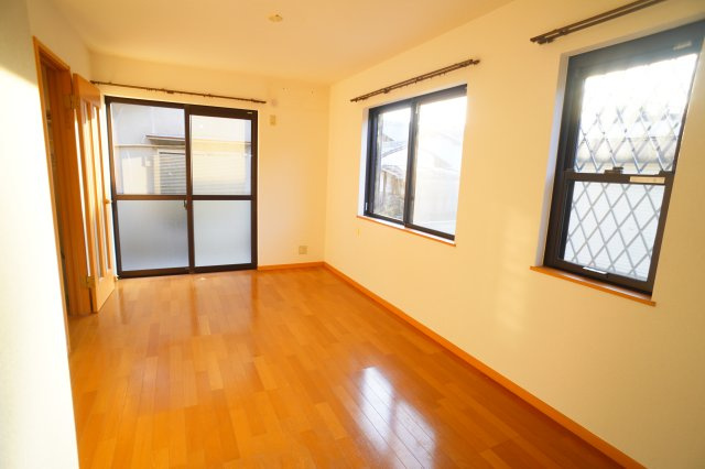 ポポラーレの居間・リビング