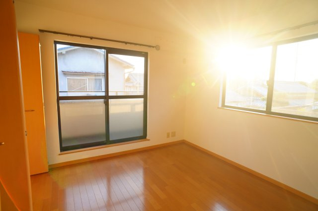 ポポラーレの居間・リビング