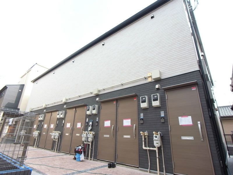 リブリ・Junoの外観