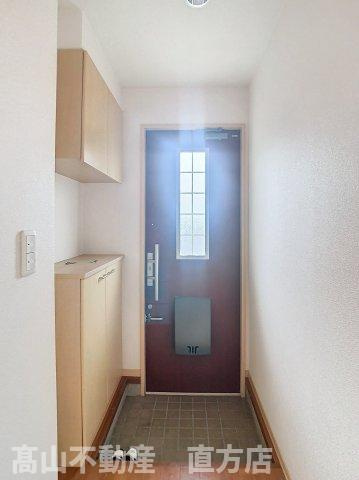 コムハウス　参番館の玄関