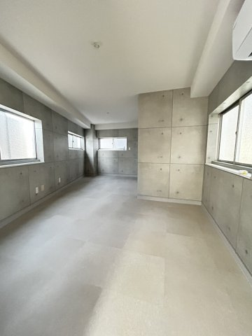 琵琶町1棟オフィスビルのロビー