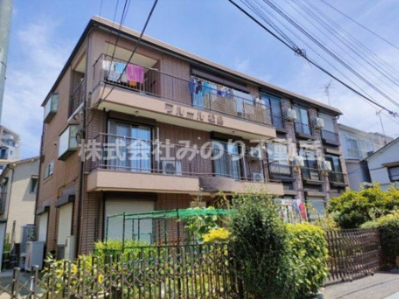 フルール松島の外観