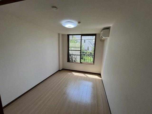 フルール松島の居間・リビング