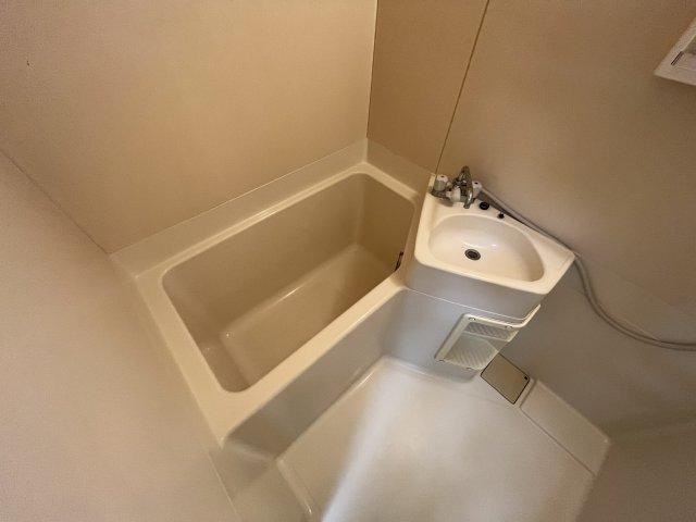 フルール松島の浴室