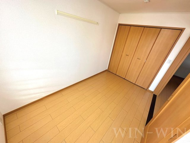 サニー フォレストの寝室|イメージ（同建物内別部屋の写真です）