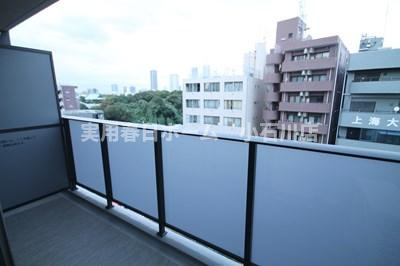 【バルコニー】