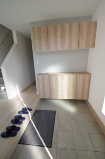 【玄関】 | 【仲介手数料無料！！】稲城市坂浜　新築戸建て（全11棟）7号棟　5180万円