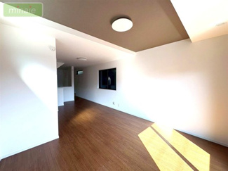 【居間・リビング】 | ショッピングモール近く　食洗機付　LDK19帖　1号棟　浜町 | 同タイプ　1日の疲れを癒す贅沢な浴室空間　浴室乾燥機付きで毎日快適♪