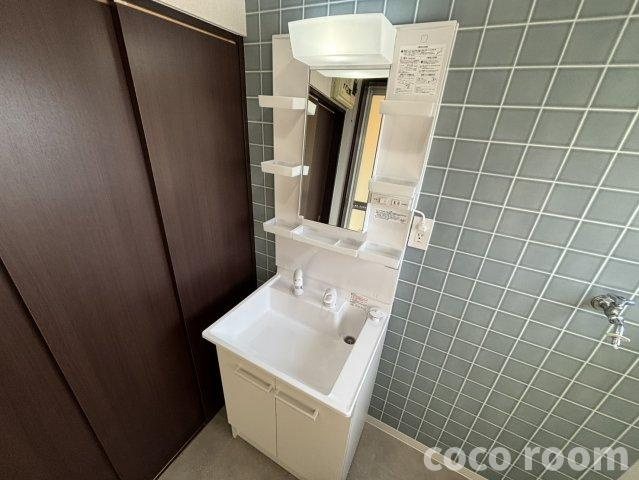 コーポ・フジサンフレッチェの独立洗面台