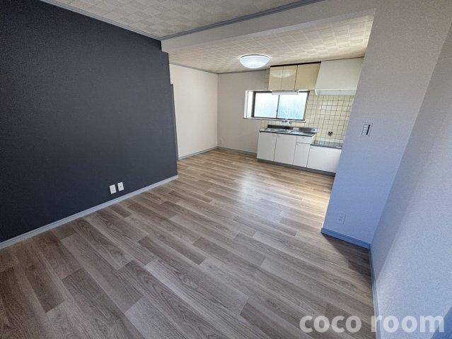 コーポ・フジサンフレッチェの居間・リビング