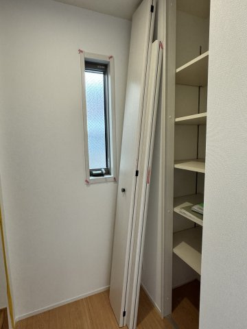 Paws ＆ Oliveの洗面所