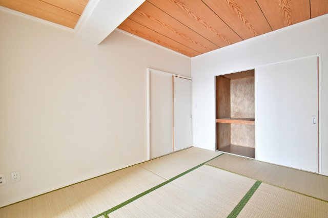 ソフィア上尾A棟の和室