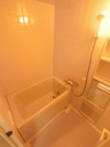 テレパレス西千葉の浴室