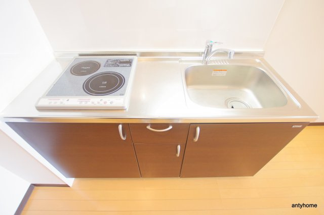 クレイルタワー　仲介手数料無料のキッチン