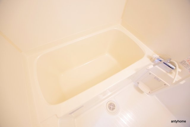 クレイルタワー　仲介手数料無料の浴室