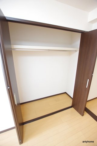 クレイルタワー　仲介手数料無料の収納
