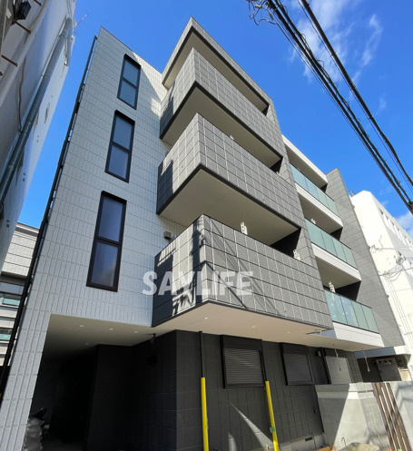 メゾンベール難波の外観
