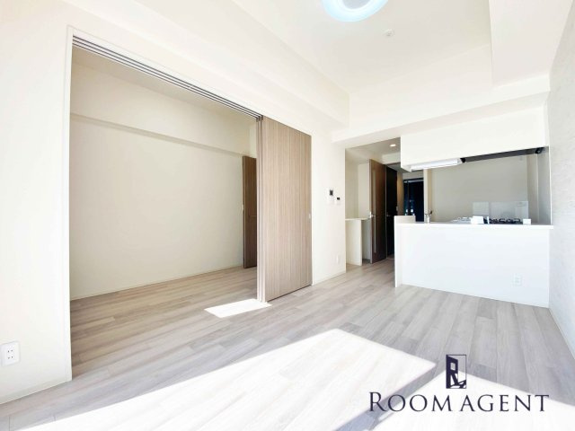 プレサンス桜山駅前アフォードの居間・リビング|※類似写真です