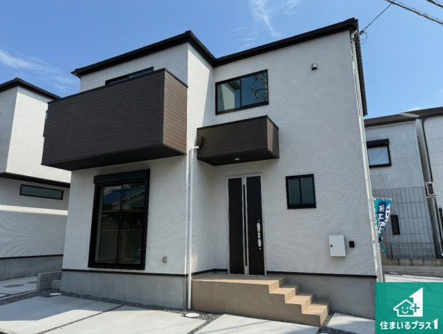 5(土)6(日)現地説明会！◆藤井寺市小山　全3邸の外観|お客様に長く安心して住んでいだだける事にこだわった家づくり！住んでからのアフターサービスにもしっかりと取り組んでいます！