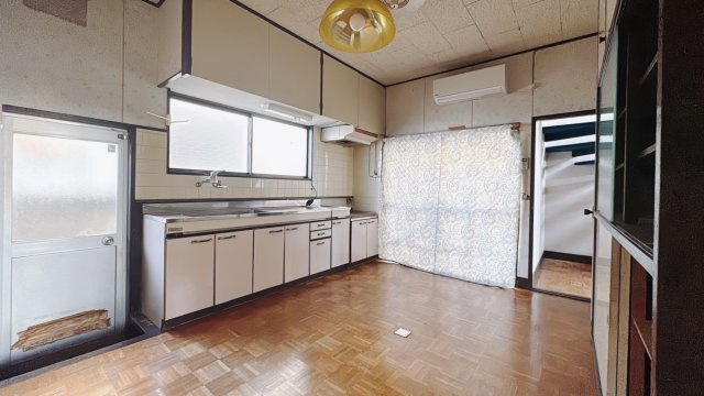 【中古戸建】足利市利保町1丁目のキッチン|■ダイニングキッチン