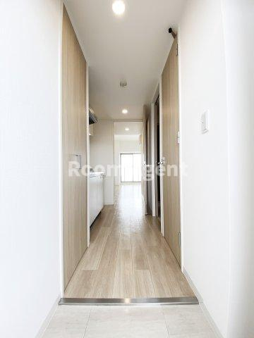 プログレッソ桜山の玄関